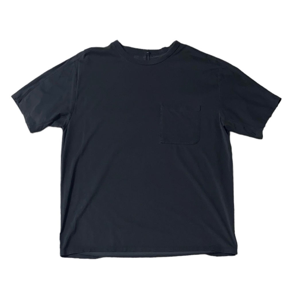 Lululemon Dark Grey Pocket Men’s Top
